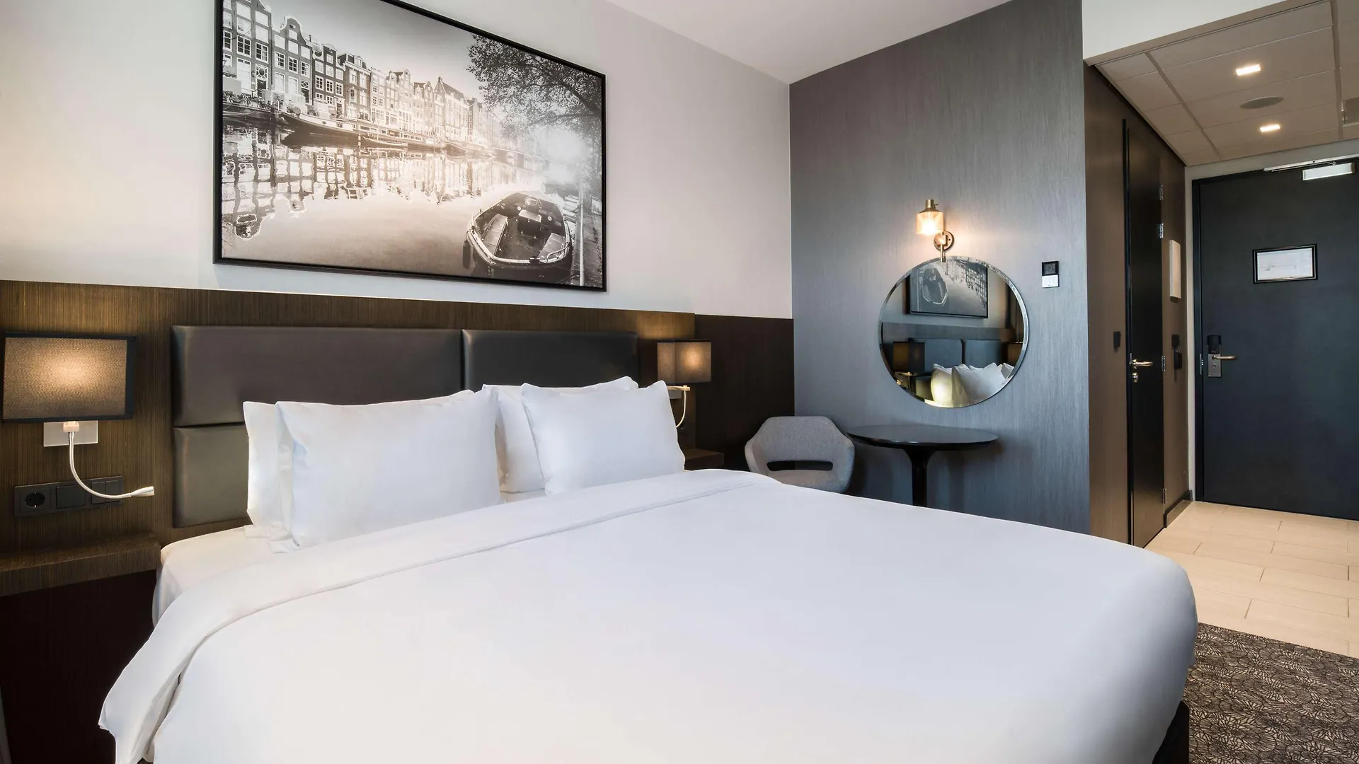 Radisson Hotel And Suites Amsterdam South