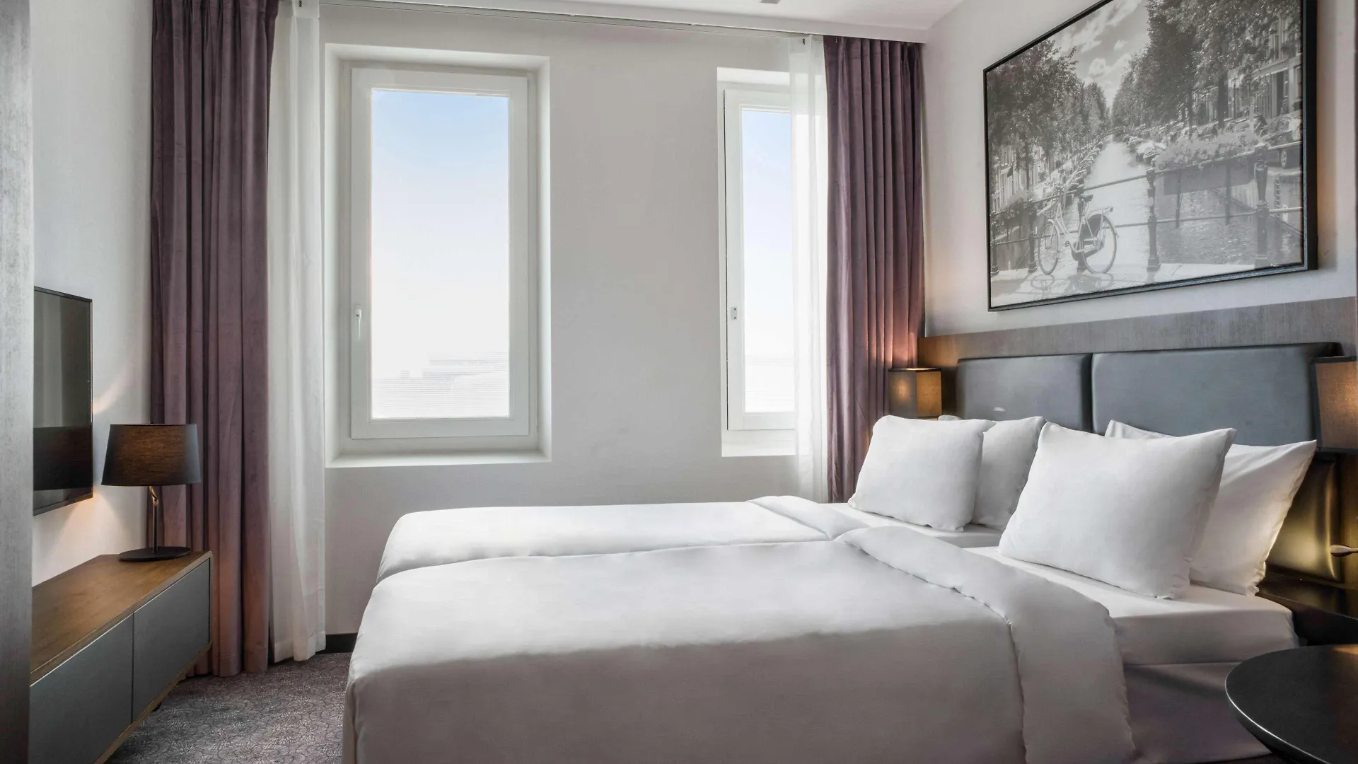 Radisson Hotel And Suites Amsterdam South