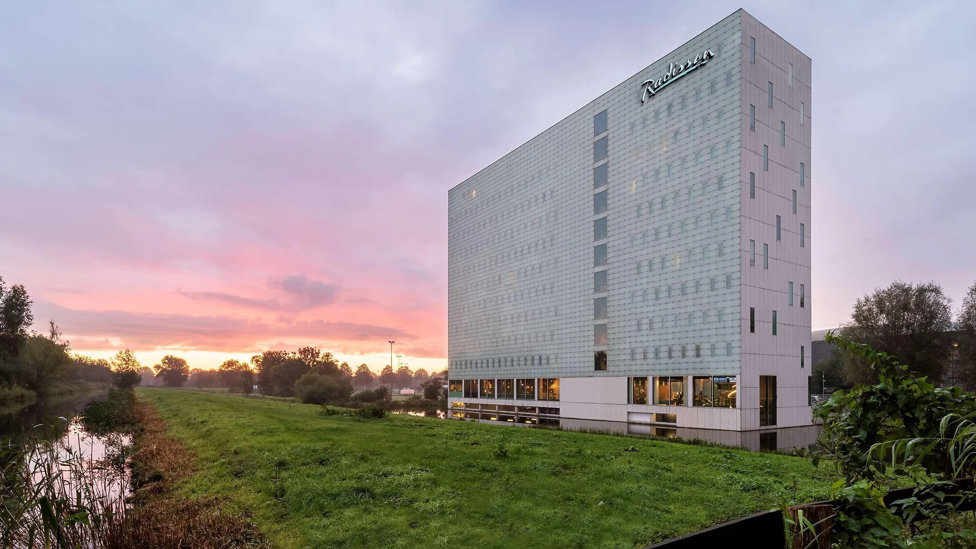 Radisson Hotel And Suites Amsterdam South